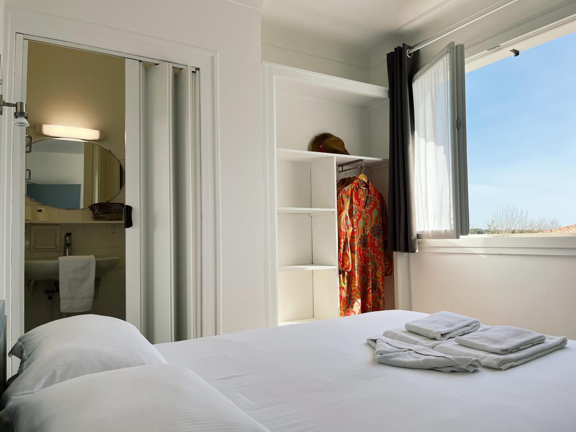 נוארמוטייה-אן-ליל Maison Esperanza Hotel Et Appartement מראה חיצוני תמונה